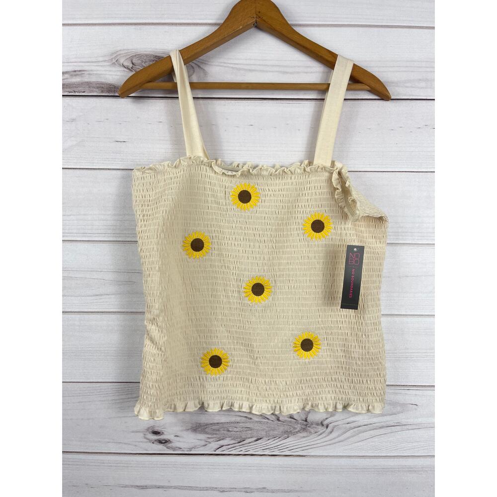 No Boundaries Sunflower Smocked Tank Top‎ Size XXL 19 NWT